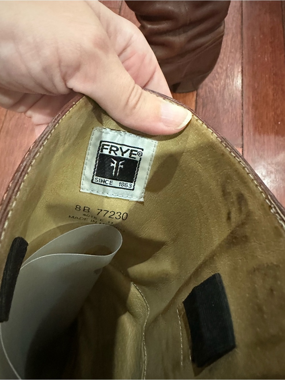 Women’s Frye Leather Boots - Picture 3 of 3